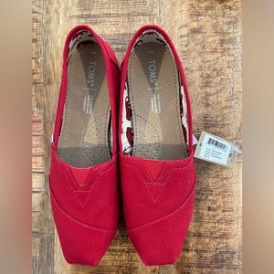 TOMS Classic Red Canvas